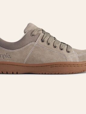 Men's Simple Brand Suede OS Sneakers - Size 7.5 (Women’s Size 9.5)